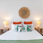 Апартаменти Whome Modern Luxury In Lisbon's Historic Center *