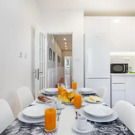 Whome Modern Luxury In Lisbon's Historic Center * 리스본