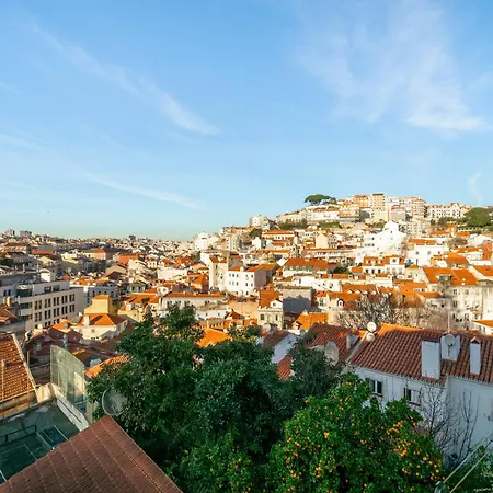 Whome Modern Luxury In Lisbon's Historic Center Апартаменти